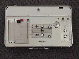 Image ID: A photo of a polygraph, the Stoelting 22600. End ID.